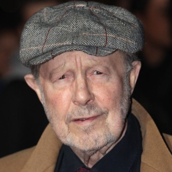 Nicolas Roeg Nicolas Roeg
